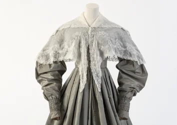 Col brodé en dentelle, 1830s